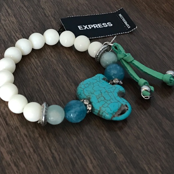 NWT Express Beaded Bracelet Set - Picture 5 of 8